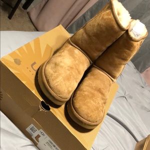 Classic ugg boots